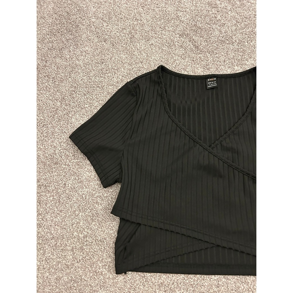 Y2K SHEIN Ribbed Crop Top Womens Large Black Excellent Surplice Wrap Hem V-Neck - Picture 3 of 10